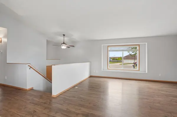 1719 Huntington CT, West Fargo, ND 58078