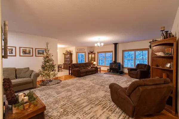 1923 State Highway 11 SE, Baudette, MN 56623