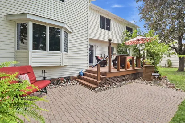 7307 Jensen AVE S, Cottage Grove, MN 55016