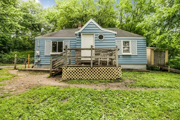 106 City View RD, Cold Spring, MN 56320