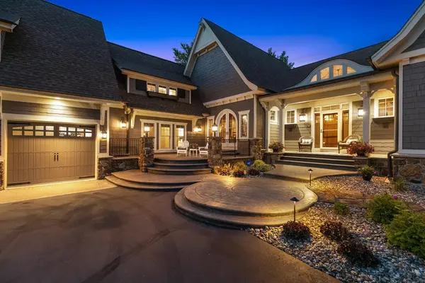 7870 Bent Tree CIR, Prior Lake, MN 55372