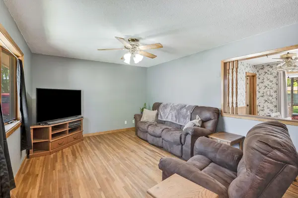 305 Maywood AVE, Eagle Lake, MN 56024