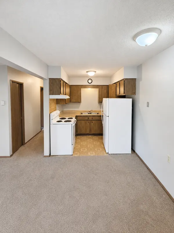 1001 Highland RDG #7, Watson, MN 56295