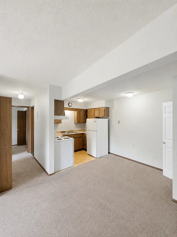 1001 Highland RDG #7, Watson, MN 56295