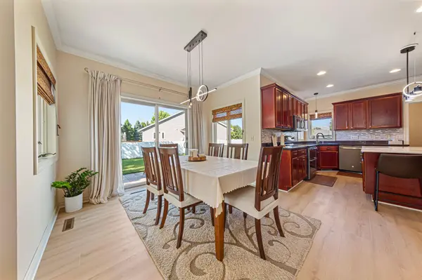 100 Park PL, Mankato, MN 56001
