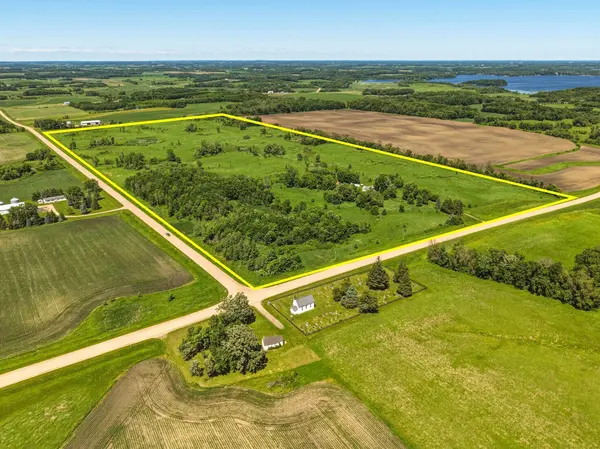 10821a 160th ST W, Kilkenny, MN 56052