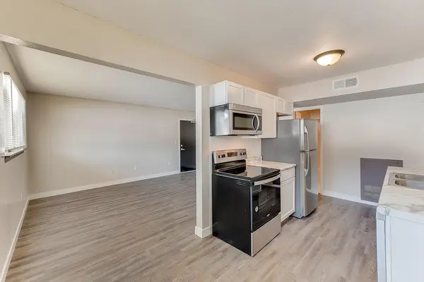 1120 Bryant AVE, South Saint Paul, MN 55075