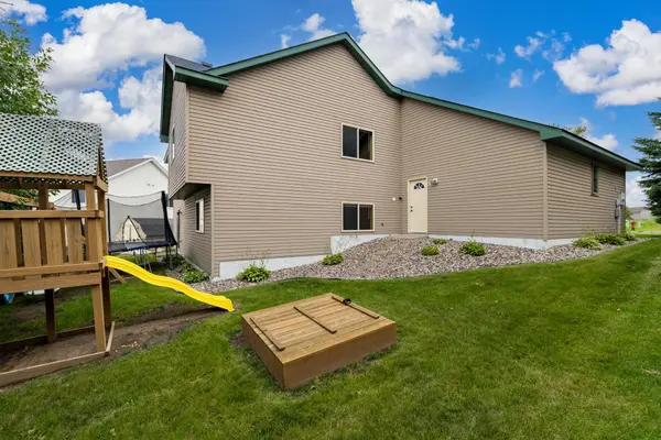 1202 Sunset BLVD NW, Montgomery, MN 56069