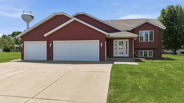 1510 Sabrena CT, Rice Lake, WI 54868