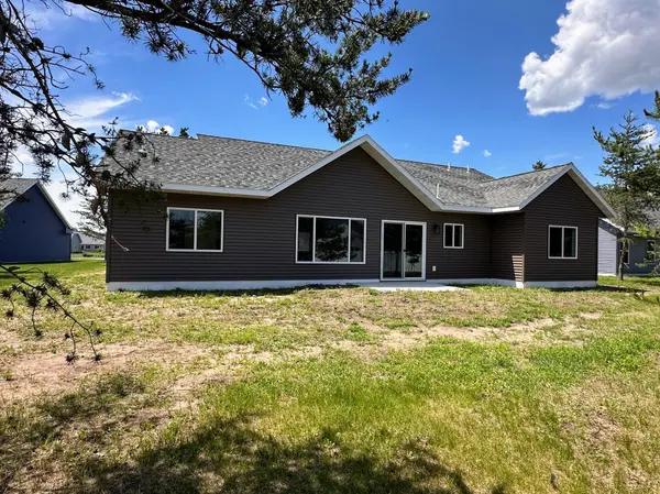 702 11th ST NW, Perham, MN 56573