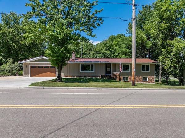 1121 E Laneville AVE, Durand, WI 54736
