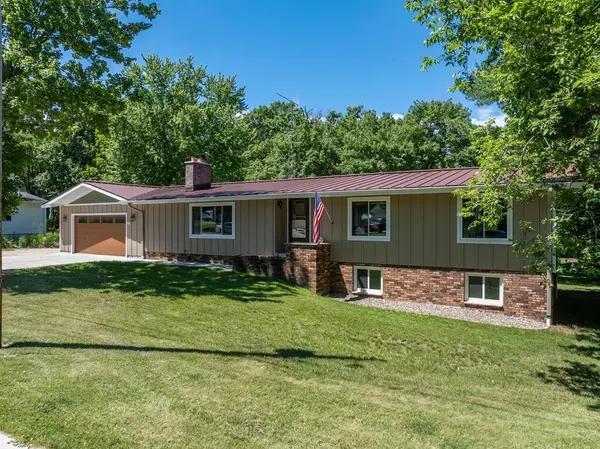 1121 E Laneville AVE, Durand, WI 54736
