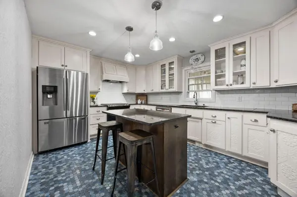 127 16th AVE NW, New Brighton, MN 55112
