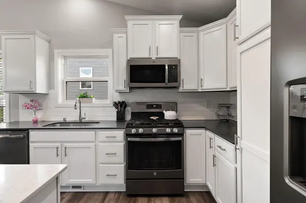 715 Boulder Pass ST, Jordan, MN 55352