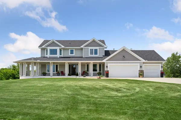 10205 Heather LN, Rogers, MN 55374