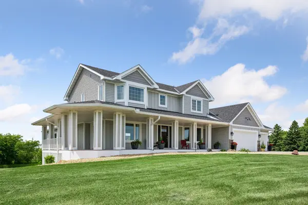10205 Heather LN, Rogers, MN 55374