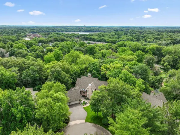 5429 Vining Point RD, Minnetonka, MN 55345