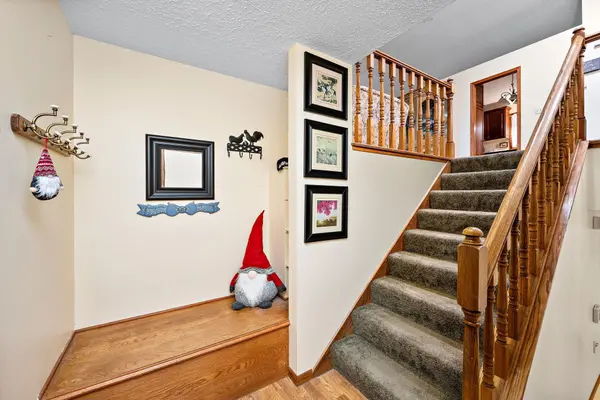 4151 Valley View ST, Saint Bonifacius, MN 55375