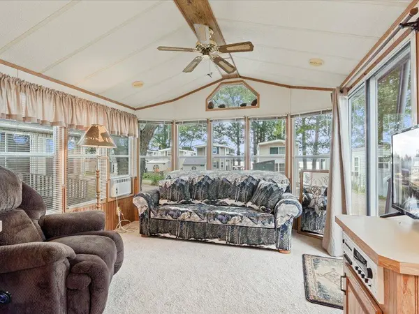 15827 Wilderness Trail Unit 28, Crosslake, MN 56442