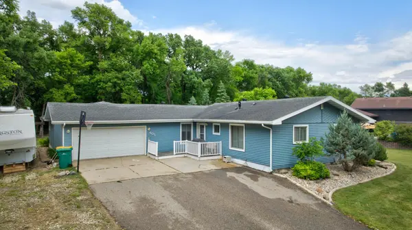 605 Sheyenne ST, Horace, ND 58047