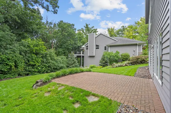 2700 Ashbourne RD, Minnetonka, MN 55391