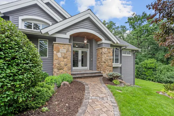 2700 Ashbourne RD, Minnetonka, MN 55391