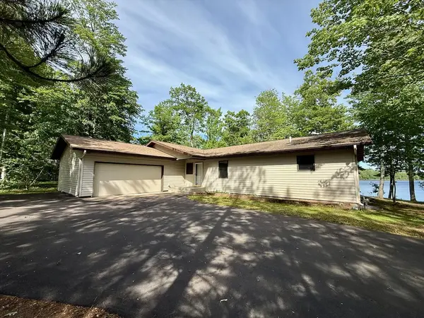 4826 Lazy Pine RD, Moose Lake, MN 55767
