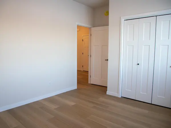 4866 Decorah WAY S, Fargo, ND 58104