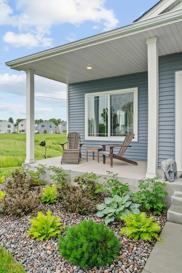 9973 32nd ST NE, Saint Michael, MN 55376