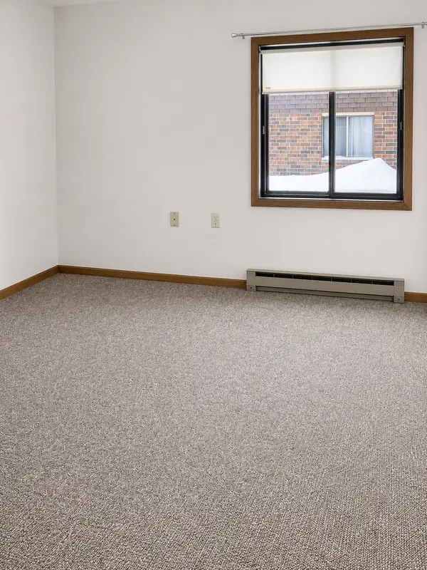 109 4th AVE N #7, Parkers Prairie, MN 56361
