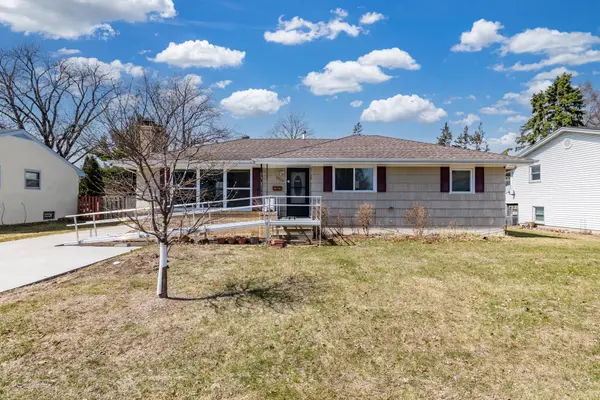 6925 Halifax Avenue N, Brooklyn Center, MN 55429