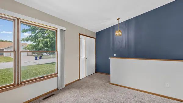 919 Sycamore ST, Lake City, MN 55041