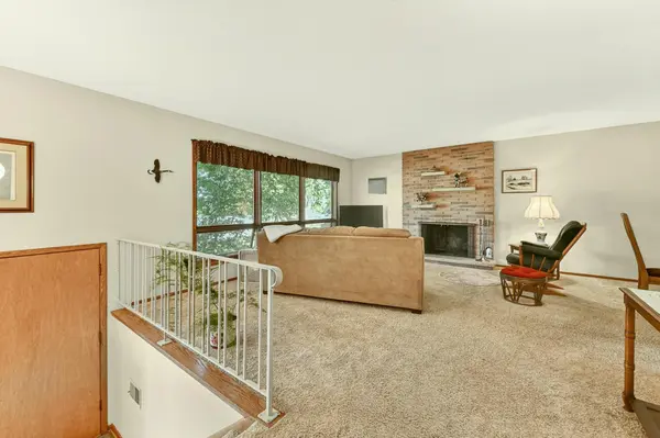 2204 11th AVE NW, Rochester, MN 55901