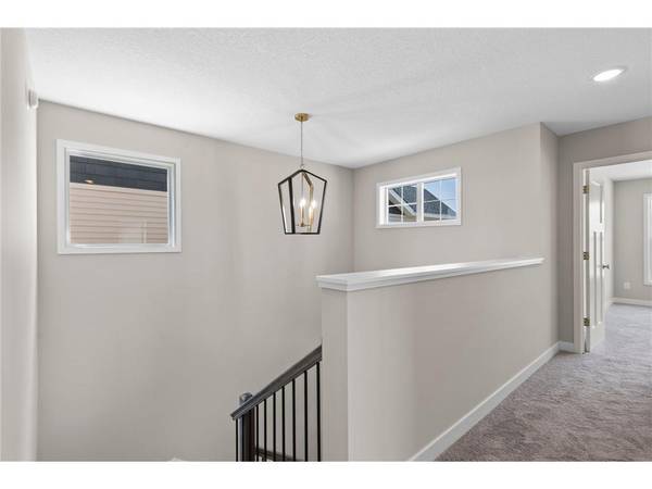 909 Dayton AVE, Saint Paul, MN 55104