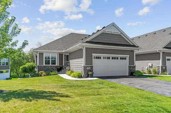 17091 Kerrick CT, Lakeville, MN 55044