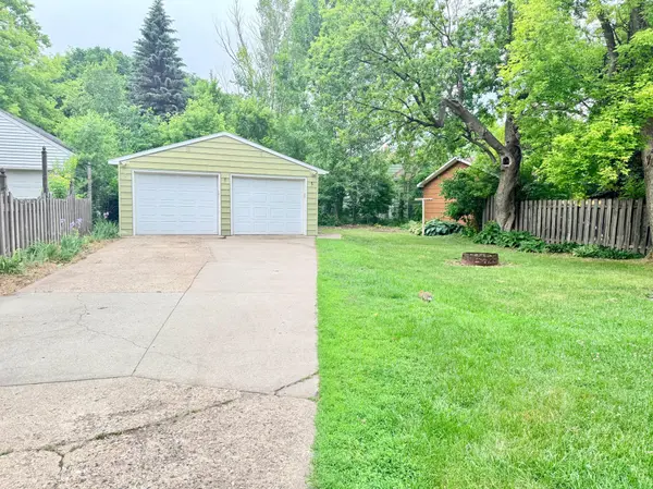 1120 4th AVE S, Moorhead, MN 56560