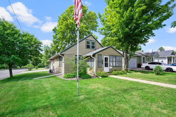 1801 W 7th ST, Red Wing, MN 55066