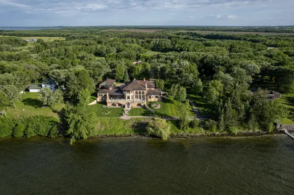 45329 Red Pine LOOP, Perham, MN 56573