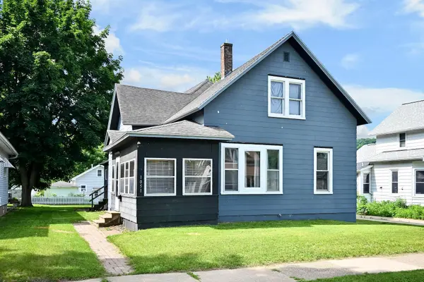 1051 W King ST, Winona, MN 55987