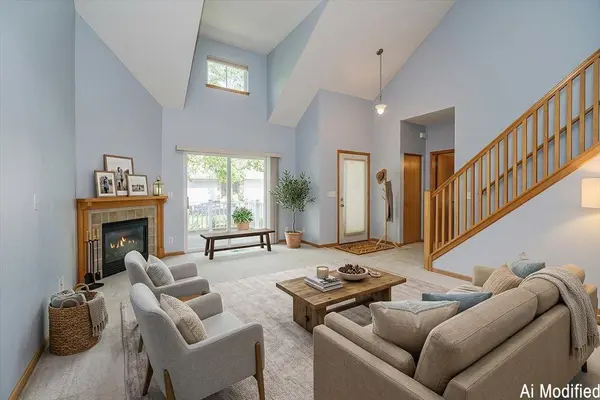 2686 New Century TER, Maplewood, MN 55119