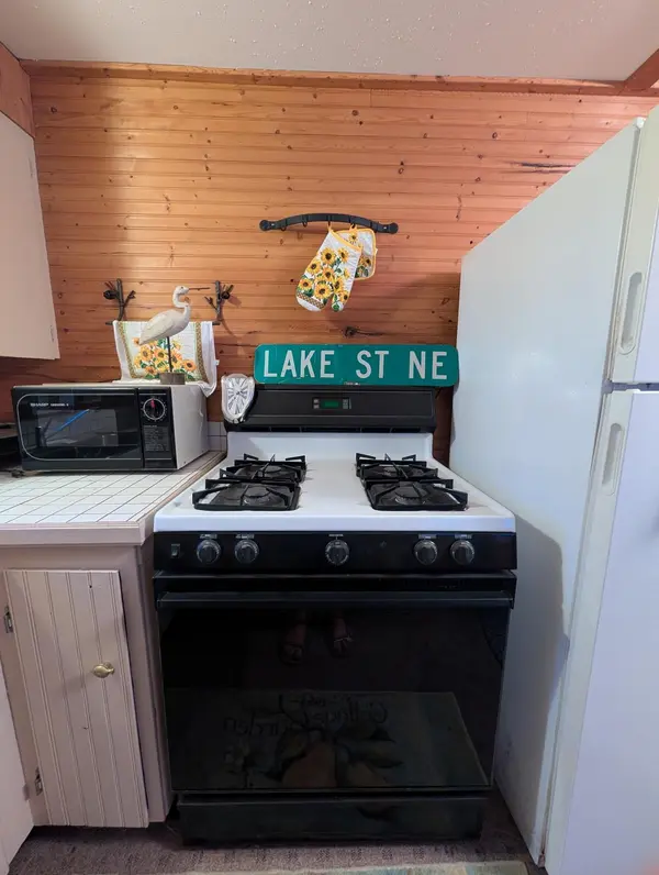 13043 Elmhurst TRL SE, Mentor, MN 56736