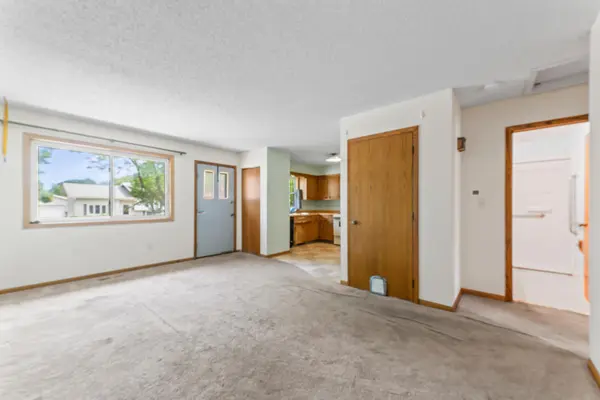2018 42nd ST NW, Rochester, MN 55901