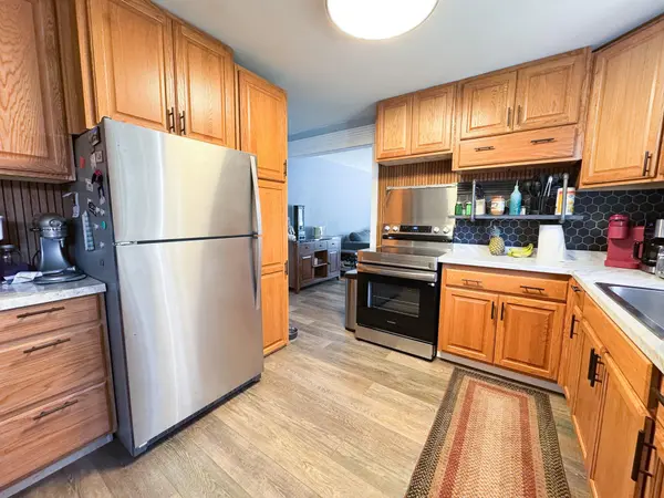 118 3rd ST SW, Rothsay, MN 56579