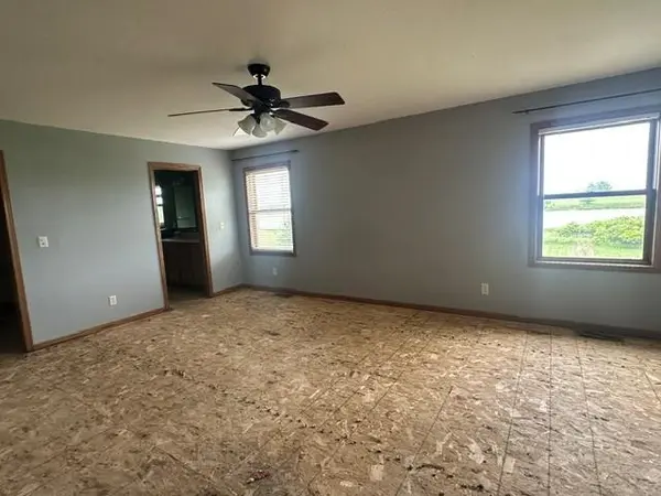 1100 Eastbay AVE, Balaton, MN 56115