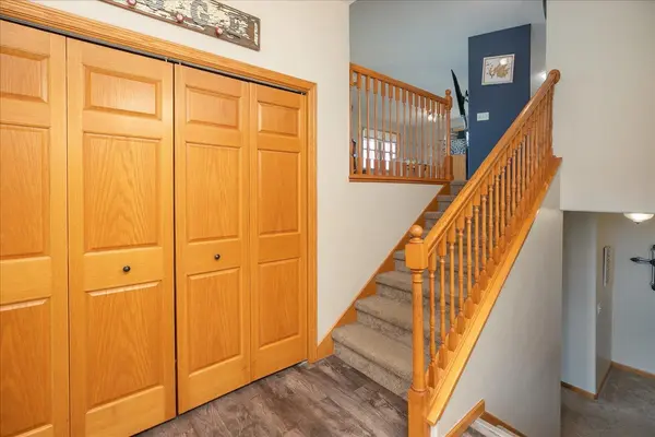 205 10th AVE SE, Kasson, MN 55944