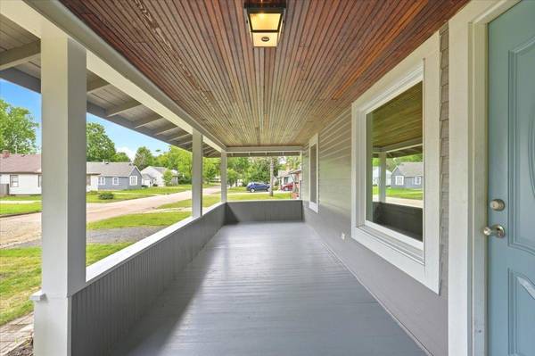 538 N Pearl ST,  River Falls,  WI 54022