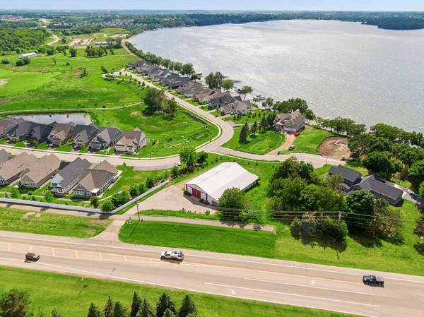 7860 Laketown Pkwy, Waconia, MN 55387