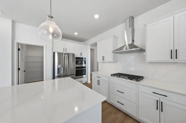 18356 Huntley TRL, Lakeville, MN 55044