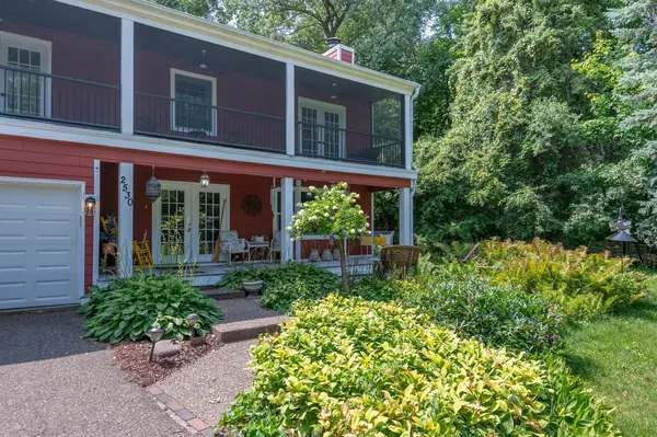 2530 Old Beach RD, Wayzata, MN 55391