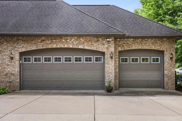 1443 18th AVE NW, Faribault, MN 55021